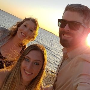 Meet your Posher, Brit